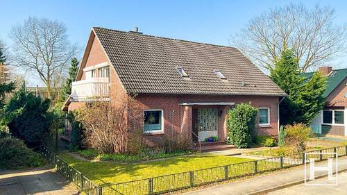 Vorderansicht - Wo Familie zuhause ist - 389.000,00&nbsp;EUR Kaufpreis, ca.&nbsp; 128,00&nbsp;m&sup2;&nbsp;Wohnfl&auml;che