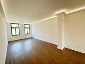 Wohnbereich - Schickes Nest mit Balkon! + Parkett + Fußbodenheizung + tolles Bad + LED-Licht + Übernahme EBK mgl.