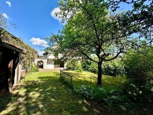 mehr Privatsphäre geht nicht - Mehrfamilienhaus, Wohnhaus mit 149,00 m² in Bad Kissingen zum Kaufen