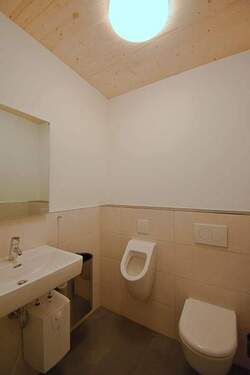 Gemeinschaftliches WC - 