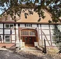 Denkmalgeschütztes Fachwerkhaus von 1860 mit großem Grundstück - ein historisches Anwesen mit Charakter - Hessisch Oldendorf Hemeringen Denkmalgeschütztes Fachwerkhaus von 1860 mit großem Grundstück - ein historisches Anwesen mit Charakter - Hessisch Oldendorf Hemeringen