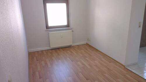 helles Schlafzimmer - 2 Zimmer Etagenwohnung in Halle (Saale)