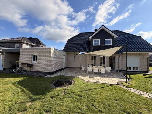 Blick zur Terrasse - 