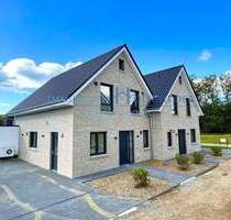 M 5622 - Wohnen am Wasser! Bezugsfertige und energieeffiziente Doppelhaushälfte! - Herzlake