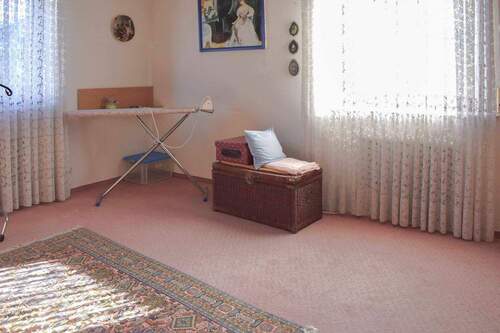 Schlafzimmer II OG - 