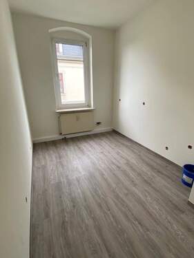 3 Küche.jpg - Etagenwohnung mit 53,30 m&sup2; in Dresden zur Miete