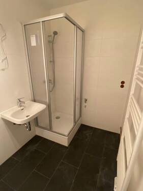 5 Badeszimmer_2.jpg - 