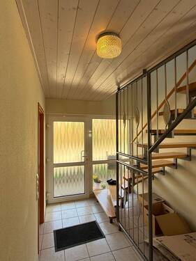 Flur - 6 Zimmer Einfamilienhaus zum Kaufen in Olsbrücken