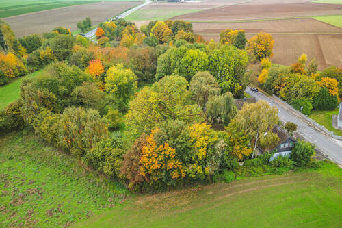 Luftbild - 7 Zimmer Einfamilienhaus in Würselen