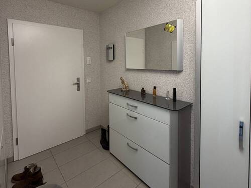 Eingangsbereich - 2 Zimmer Etagenwohnung zum Kaufen in Villingen-Schwenningen