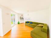 Wohnzimmer - Mehrfamilienhaus, Wohnhaus mit 130,00 m&sup2; in Lüneburg zum Kaufen