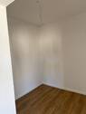 Abstellraum oder Ankleidezimmer - 