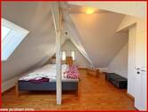 Raum II im Dachgeschoss - 
