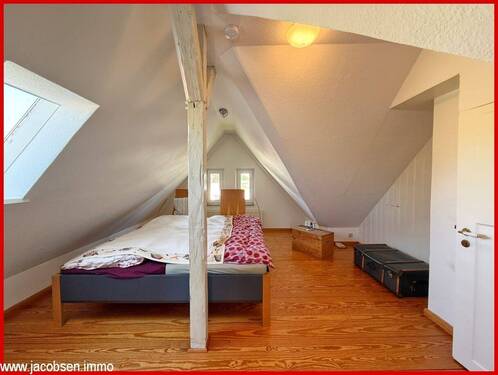 Raum II im Dachgeschoss - 