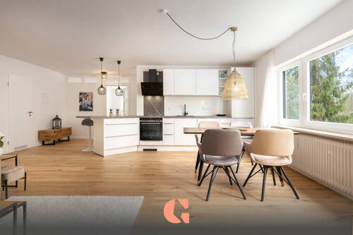 Stilvolles Wohnen - Einziehen + Wohlfühlen! - Exklusive Wohnung mit Balkon in idyllischer Lage