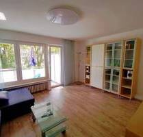 Familienfreundliche Wohnung mit perfekter Verkehrsanbindung und Kindergärten um die Ecke - Duisburg Laar