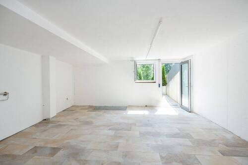 Hobbyraum unter der Garage - 