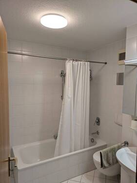 WhatsApp Image 2025-11-21 at 09.43.05 - 