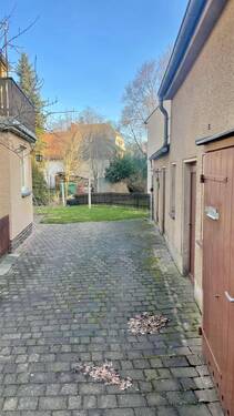 befestigter Innenhof - 