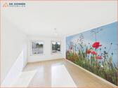 CAM03172G0-PR0486-STILL001 - 