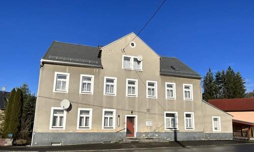 Ansicht - 6 Zimmer Mehrfamilienhaus, Wohnhaus zum Kaufen in Halsbrücke