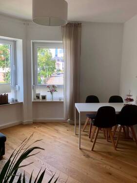 Wohn-/ Esszimmer - Einrichtungsbeispiel - anderer Raum - Originalaufnahme - 