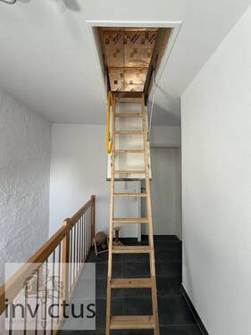 Zugang Spitzboden Maisonettewohnun - 