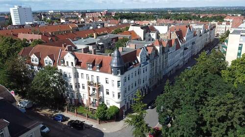 Luftbild Hausansicht mit Wohnumfeld - 