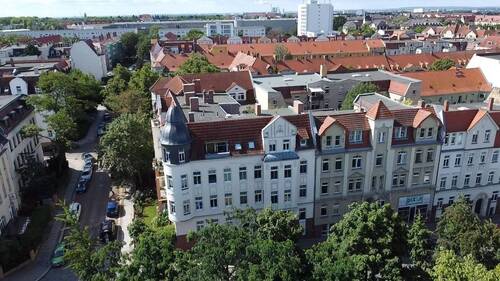 Luftbild Hausansicht mit Wohnumfeld - 