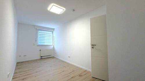 Arbeits-/Kinderzimmer - 