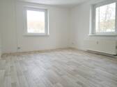 Wohnzimmer - Etagenwohnung mit 52,80 m&sup2; in Riesa zur Miete