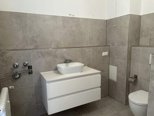 Bild 2 - 2 Zimmer Etagenwohnung zur Miete in Mönchengladbach