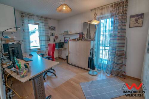 Kinder-Arbeitszimmer im OG - 