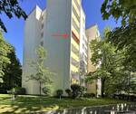 Haus und Lage der Wohnung - 4 Zimmer Etagenwohnung in München