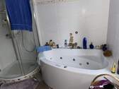 Bad mit Wanne und Dusche OG - 