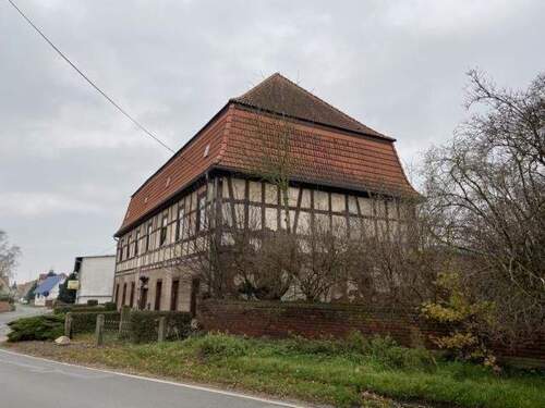 Außenansicht Seite - 1 Zimmer Mehrfamilienhaus, Wohnhaus in Bornstedt