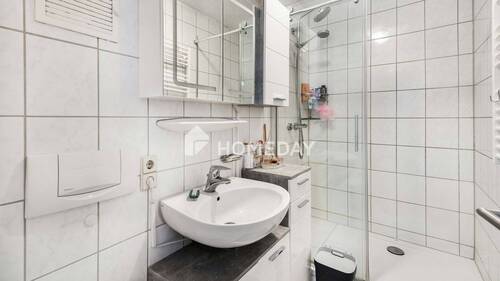 1. OG Badezimmer 2 - 