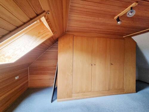 Gemütliche Zimmer mit Dachschrägen - 
