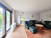 Hauptwohnzimmer zur Frühstücksterrasse - 