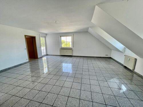 Wohnen - 2 Zimmer Etagenwohnung zur Miete in Rottendorf