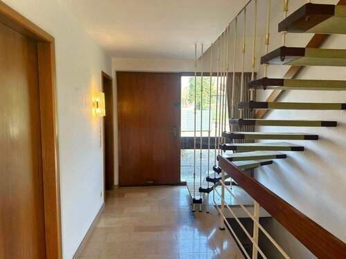 Diele - Einfamilienhaus mit 133,00 m&sup2; in Herten zum Kaufen