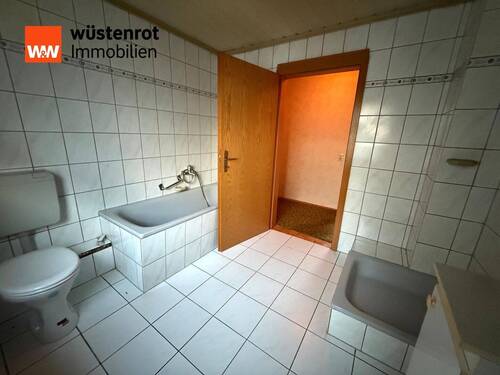 19660c8b-4b0f-4f40-a8c7-83c78d2434fe - 