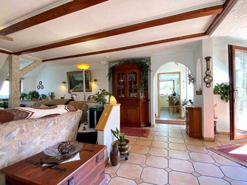 Whg. 1 im OG - Wohnen-Teilansicht ... - Mehrfamilienhaus, Wohnhaus mit 264,00 m&sup2; in Oedheim / Degmarn zum Kaufen