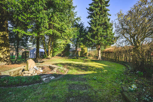 Garten rechte Haushälfte - 