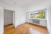 Schlafzimmer - 2 Zimmer Etagenwohnung zum Kaufen in München