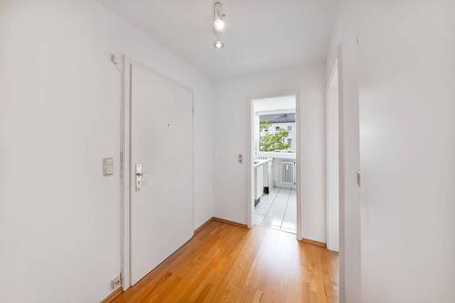 Flur - 2 Zimmer Etagenwohnung in München