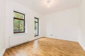 Wohnküche mit Balkonzugang - 2 Zimmer Etagenwohnung in Leipzig