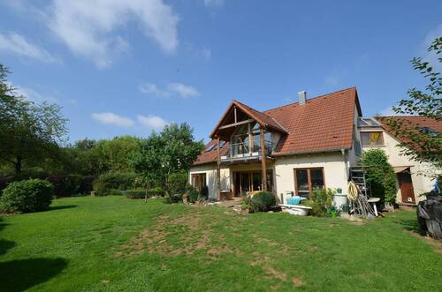 Ansicht - 5 Zimmer Einfamilienhaus in Regensburg