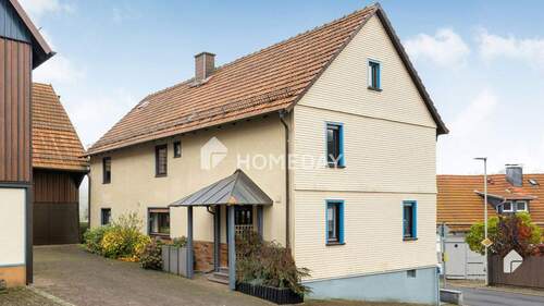 Außenansicht 1 - 7 Zimmer Einfamilienhaus in Schotten