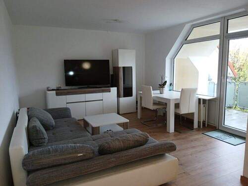 WE_17_Wohnen_1 - 3 Zimmer Etagenwohnung zur Miete in Rackwitz-Zschortau